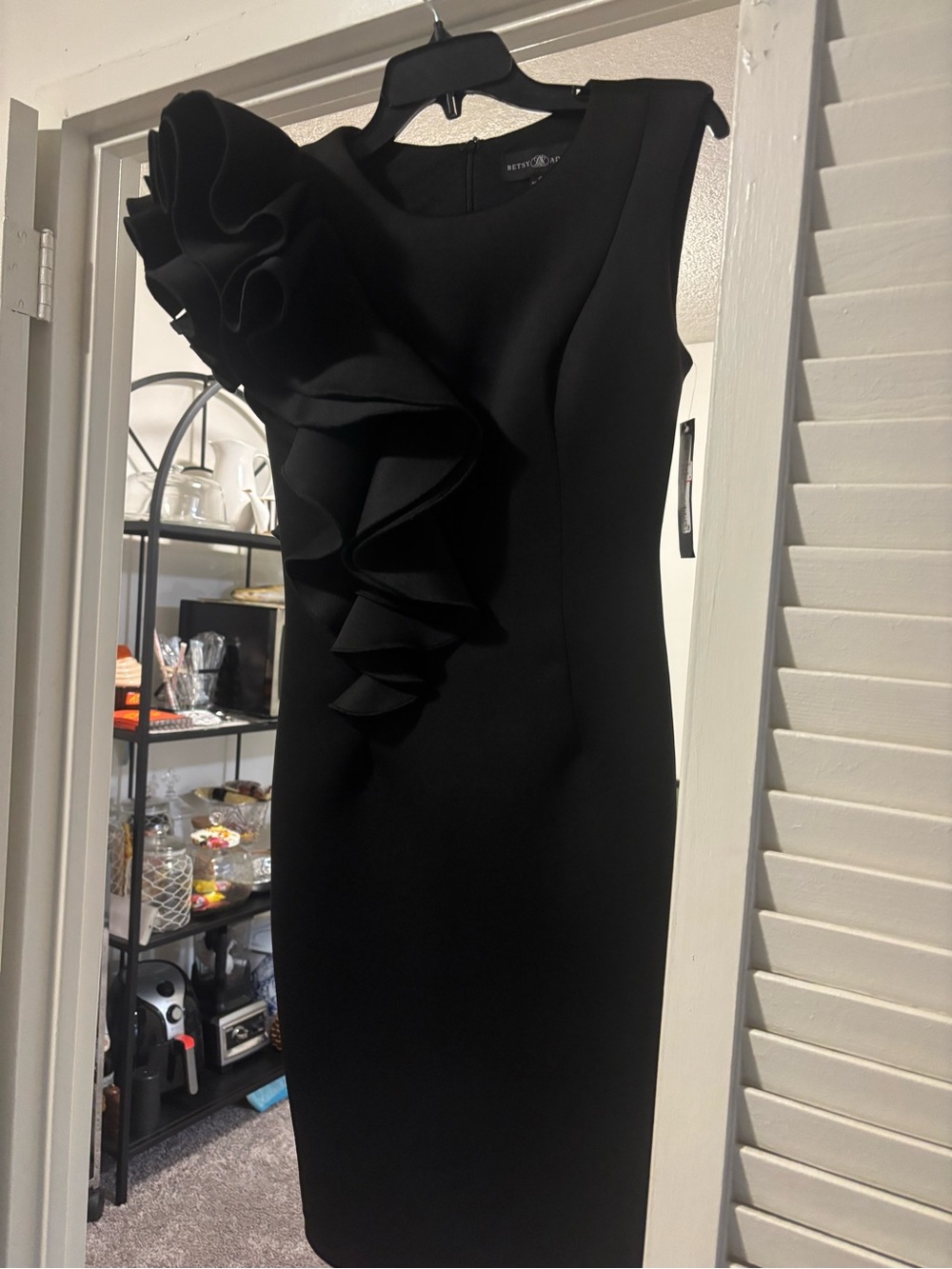 Betsy & Adam Black One-Shoulder Ruffle Sheath Dress